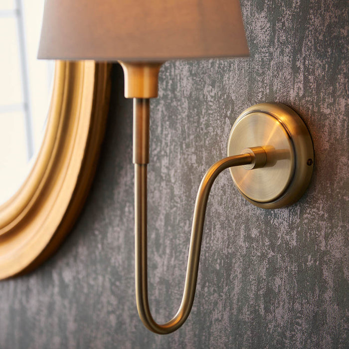 Rouen & Cici 1lt Wall - 103362