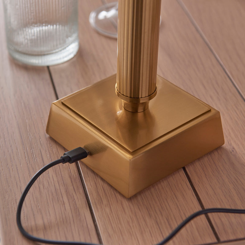 Trobridge Rechargeable 1lt Table - 110457