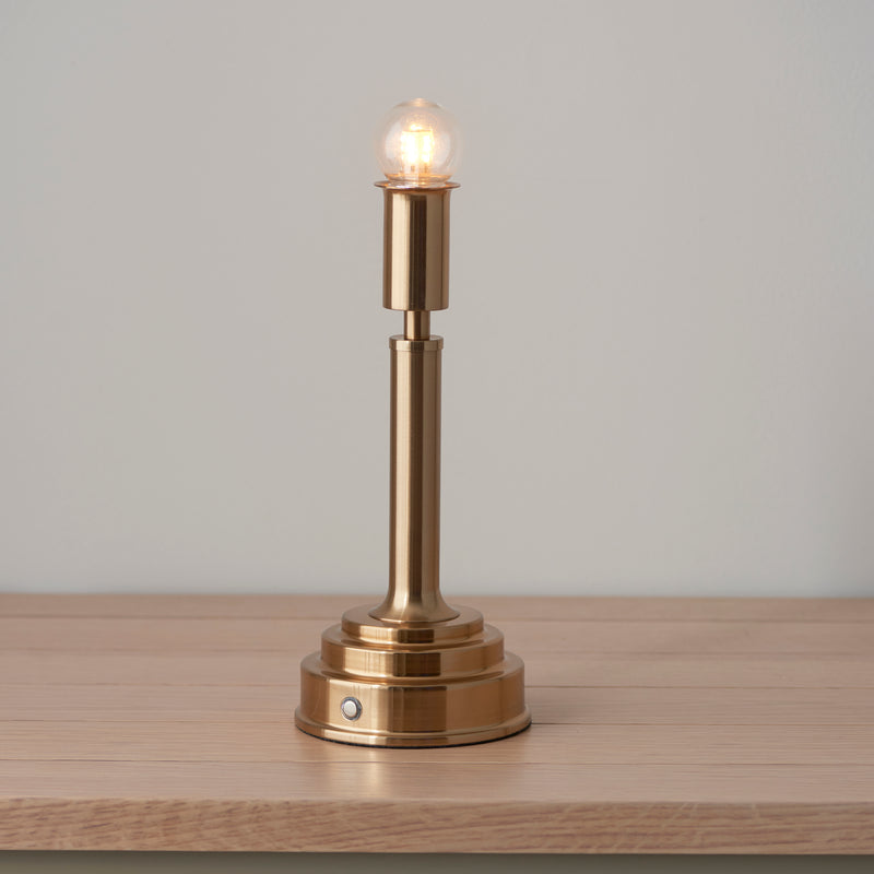 Upton Rechargeable 1lt Table - 110461
