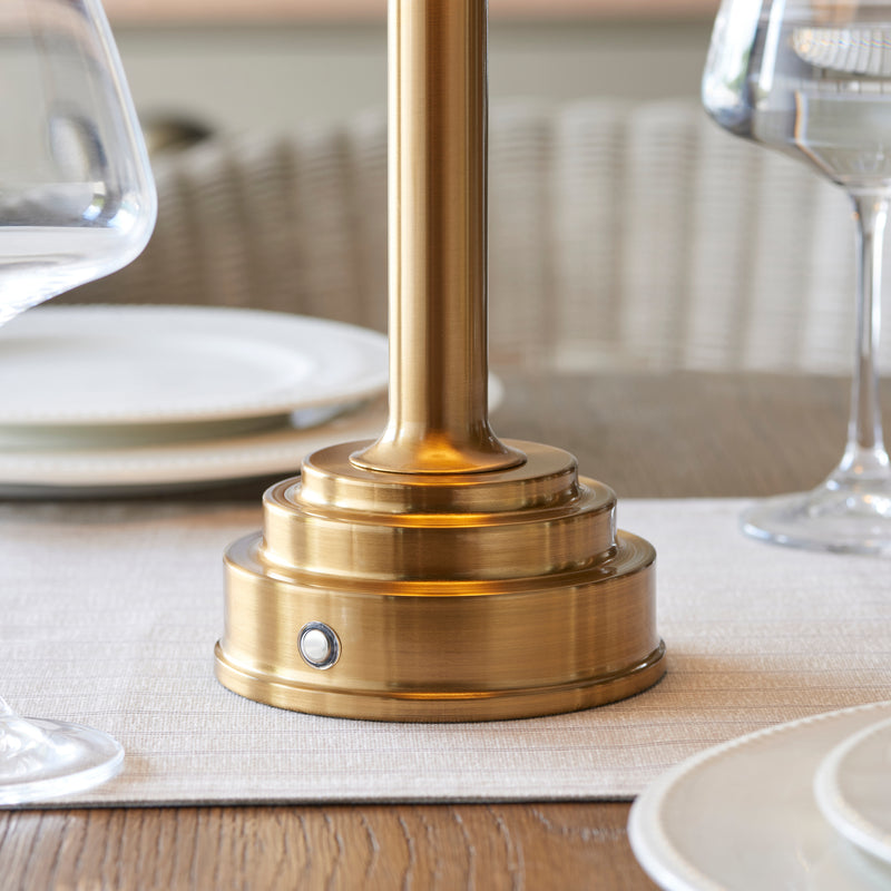 Upton Rechargeable 1lt Table - 110461