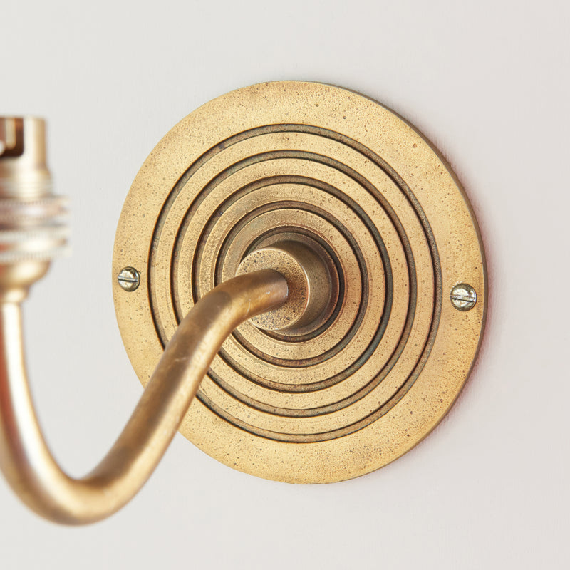Endon 113593 Ripple Curve Wall Fitting