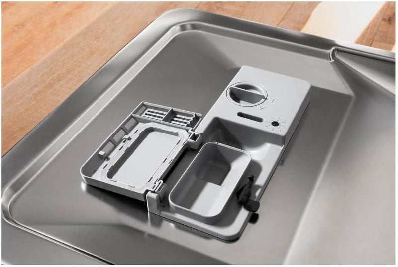 Indesit Freestanding DSFE1B10SUKN Slim 45cm Dishwasher - Silver