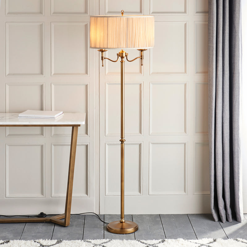 Stanford antique brass 2lt Floor