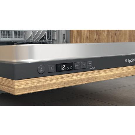 Hotpoint H2IHKD526UK Full Size Dishwasher - White - 14 Place Settings