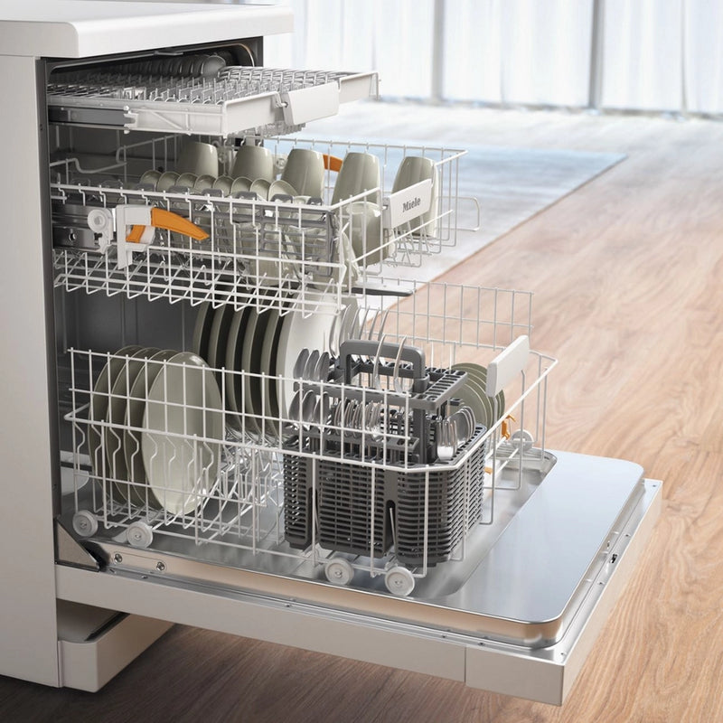 Miele G 5611 SC Dishwasher - Brilliant White - 14 place settings