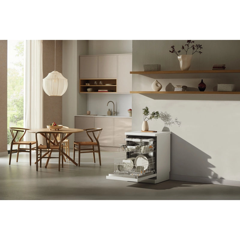 Miele G 5611 SC Dishwasher - Brilliant White - 14 place settings