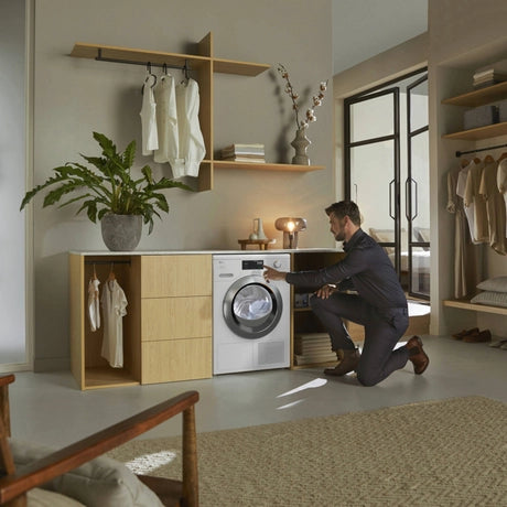 Miele TEH785 WP 8kg Heat Pump Tumble Dryer - White