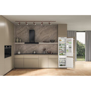 Whirlpool built in fridge freezer - WHC20 T322 UK - Bonus Superstore