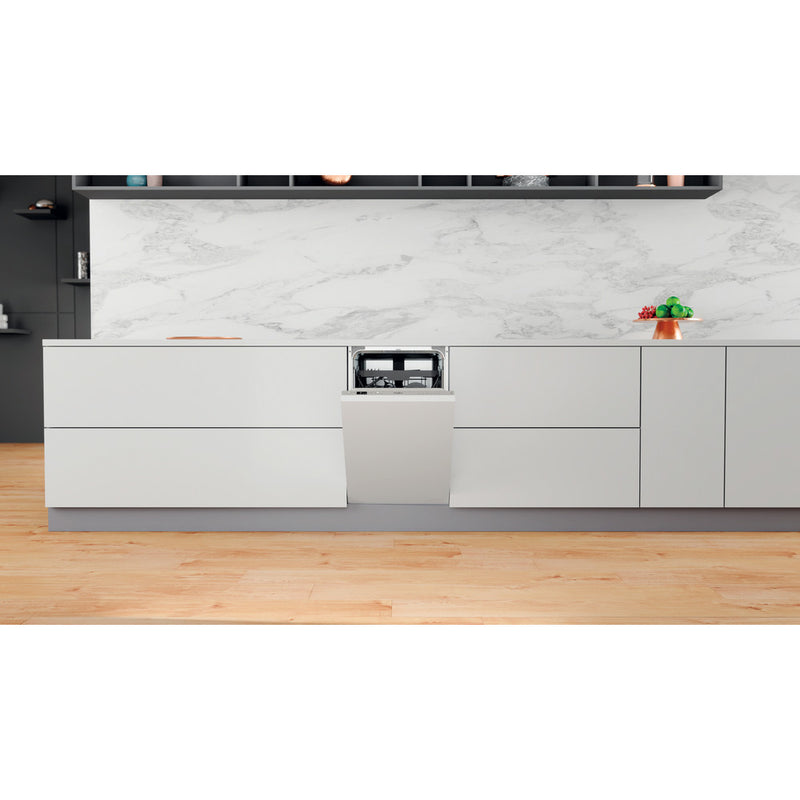 Whirlpool Integrated Dishwasher: in Silver, Slimline - WSIC 3M27 C UK N - Bonus Superstore