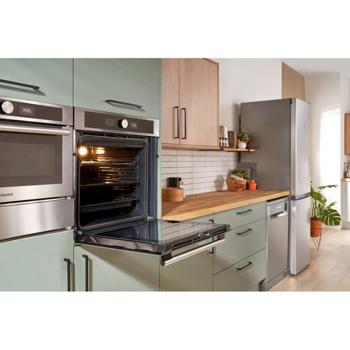 Hotpoint Class 4 SI4 854 P IX Electric Single Built-in Oven - Stainless Steel - Bonus Superstore