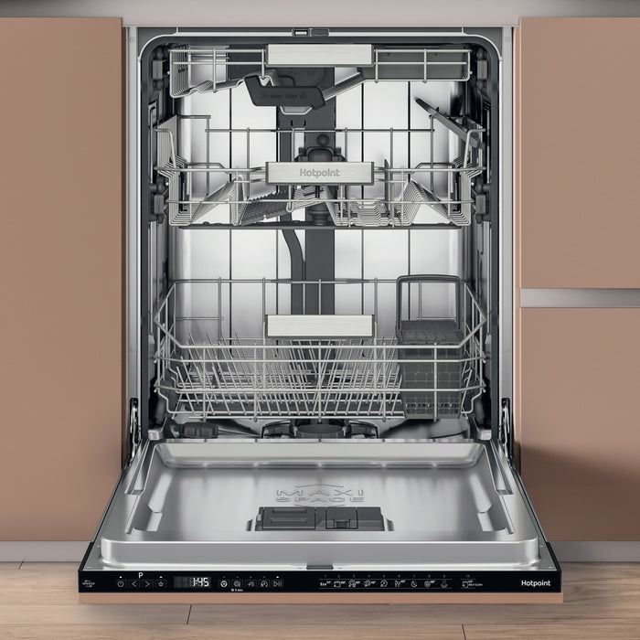 Hotpoint Hydroforce H8I HP42 L UK Built in 14 Place Setting Dishwasher