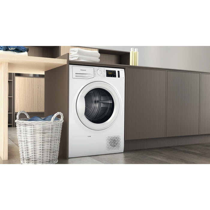 Hotpoint 9kg Crease Care Heat Pump Dryer NT M11 92 UK - White - Bonus Superstore