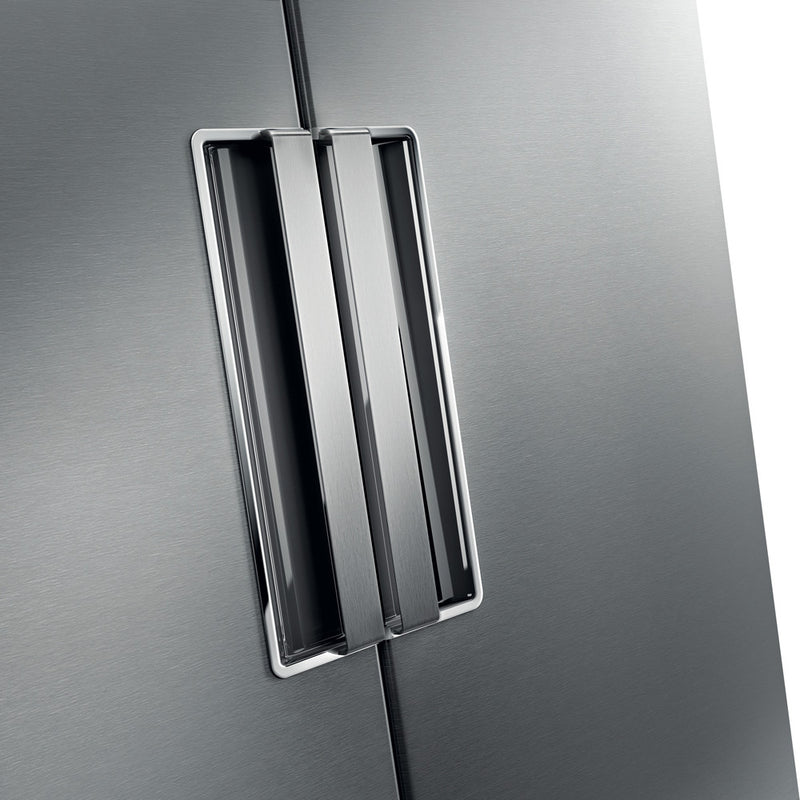 Whirlpool UW8 F2C XLSB UK 2 Freezer 252L - Silver - Bonus Superstore