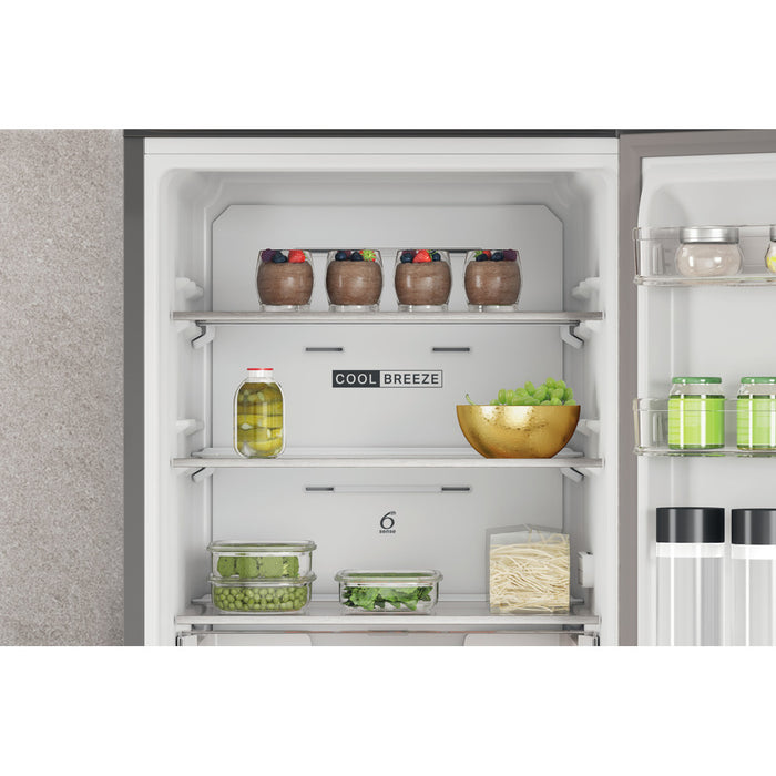 Whirlpool fridge freezer: frost free - W7X 82O OX UK