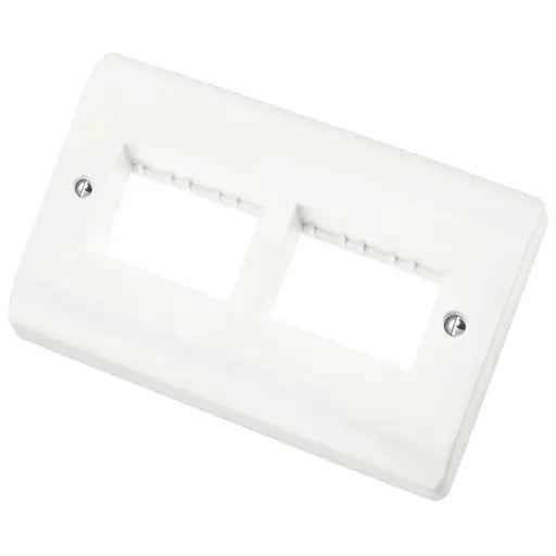 Click CMA406 Mode 2 Gang 6 Module (3+3) Minigrid Front Plate