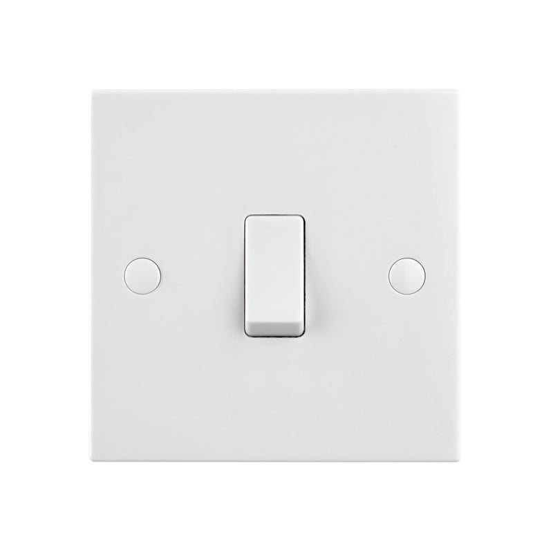 Saxby SE100 Square Edge 10AX 1G 1-Way Switch