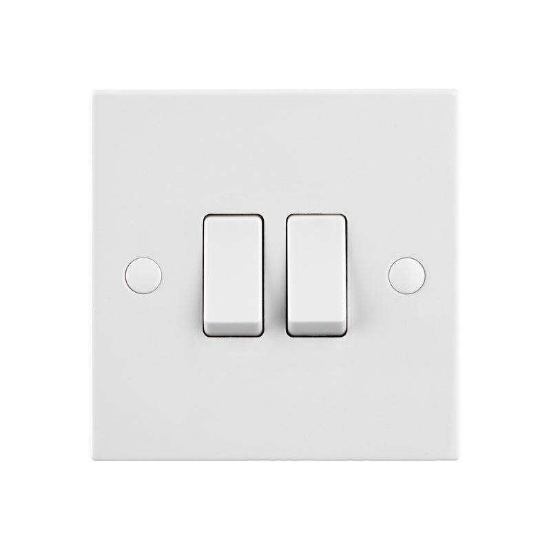 Saxby SE102 Square Edge 10AX 2G 2-Way Switch