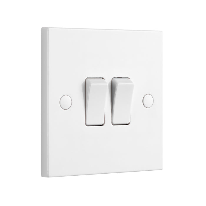 Saxby SE102 Square Edge 10AX 2G 2-Way Switch