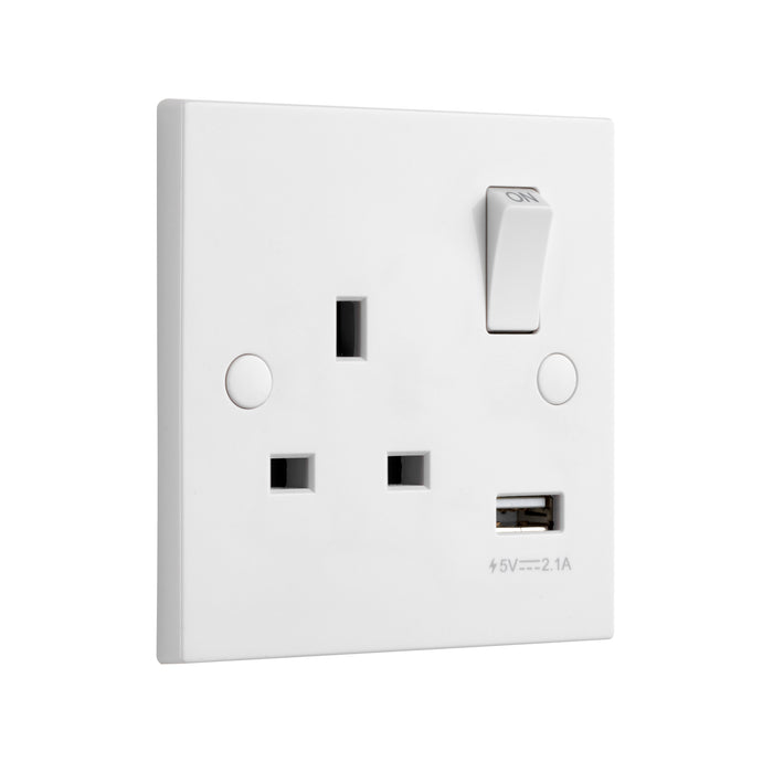 Saxby SE413 Square Edge 13A 1G SP Switched Socket with 2.1V USB