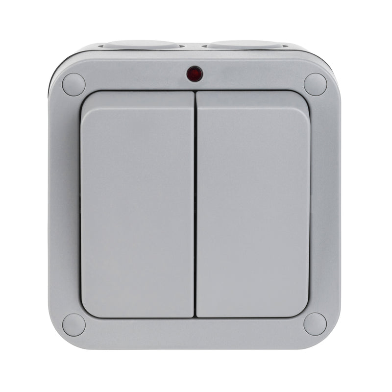 Saxby WP202 Weatherproof 20A 2G 2-way Switch with Indicator